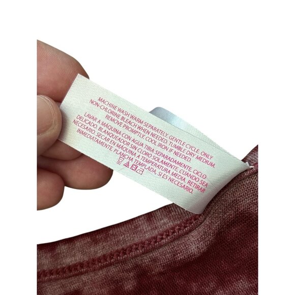 No Boundaries Shirt Womens Small Burgundy Burnout V Neck Lattice Hem Top - Picture 5 of 8